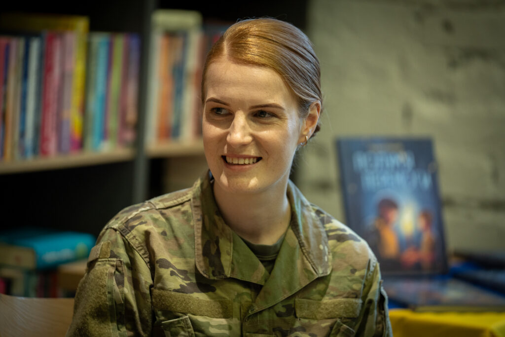 «Полум’я перемоги». Військова Оксана «Ксена» Рубаняк написала повість для дітей та підлітків про досвід війни