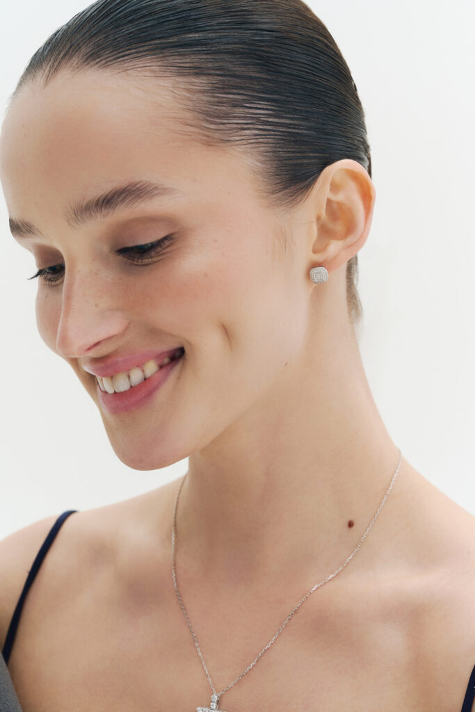 Золото, діаманти й трохи self-love: добірка прикрас від бренда ювелірних подарунків LOVE YOU 3 Золото, діаманти й трохи self-love: добірка прикрас від бренда ювелірних подарунків LOVE YOU