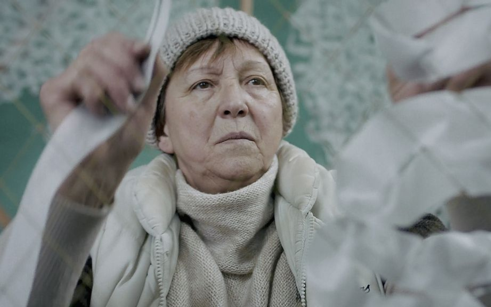 «Мир для Ніни»: на фестивалі у Франції покажуть документальний фільм про матір закатованого «кіборга» та її шлях до справедливості