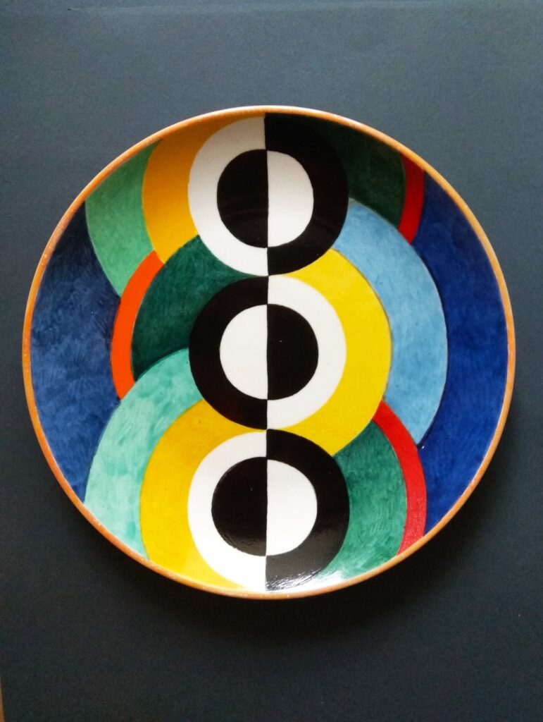 «Місто, з якого все почалося»: в Одесі до 140-річчя від дня народження Соні Делоне відбудеться виставка «Ода Соні» 6 «Місто, з якого все почалося»: в Одесі до 140-річчя від дня народження Соні Делоне відбудеться виставка «Ода Соні»