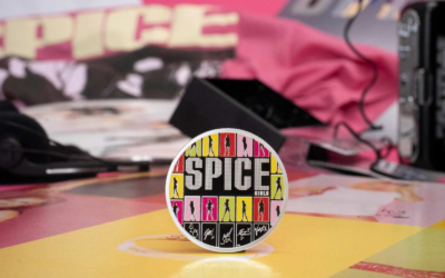 Spice Girls стали першим жіночим гуртом на монетах Британії. Королівський монетний двір відзначив 30-річчя синглу Wannabe