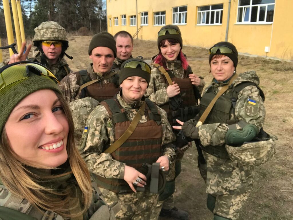 «Одна я врятую декількох, а якщо навчу 30 курсантів — вони врятують сотні». Інтерв’ю з майоркою ЗСУ Мариною Верхогляд 7 «Одна я врятую декількох, а якщо навчу 30 курсантів — вони врятують сотні». Інтерв’ю з майоркою ЗСУ Мариною Верхогляд