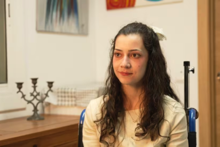 В Іспанії після двох років судів евтаназували 25-річну дівчину, яку частково паралізувало після спроби суїциду через зґвалтування