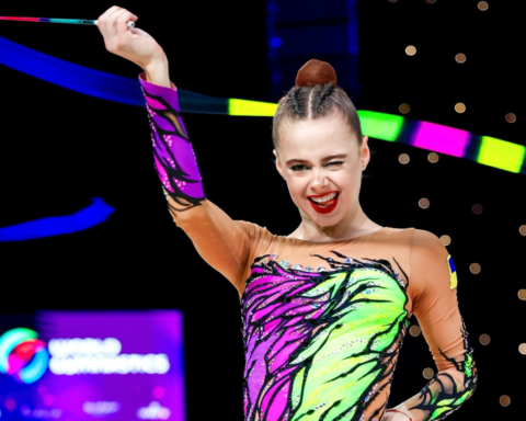 Тріумф Таїсії Онофрійчук - українка здобула чотири медалі на Кубку світу з художньої гімнастики у Софії