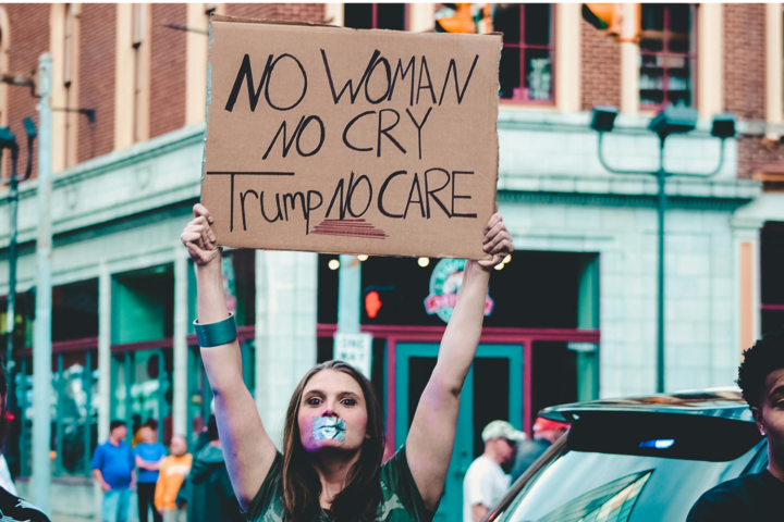 Жертви Епштейна позиваються проти Google та уряду США за доксинг