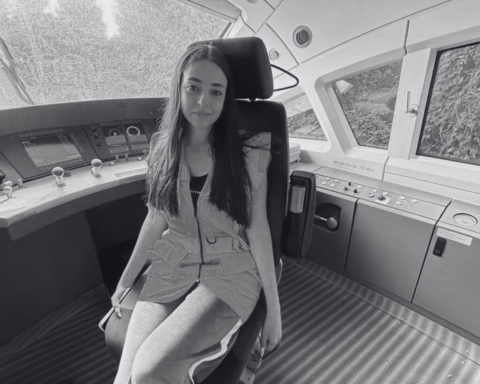 Укрзалізниця розслідує загибель 19-річної провідниці на Черкащині