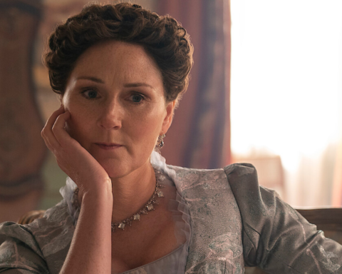 Творці серіалу Бріджертони натякнули на новий спіноф: у центрі уваги леді Вайолет