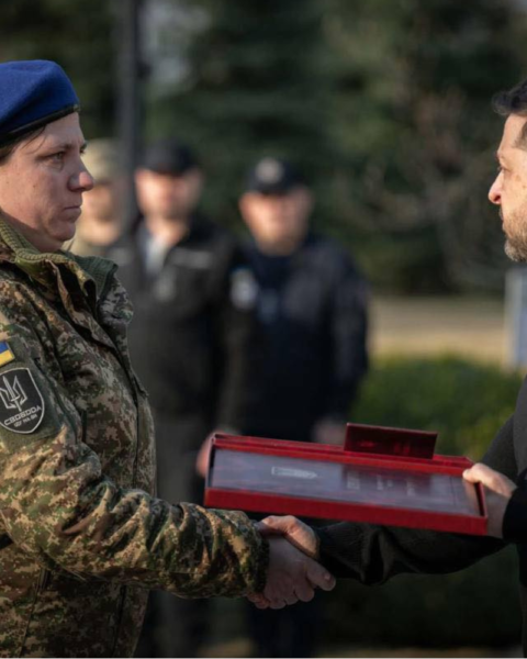 Вперше в історії Нацгвардії Героєм України стала жінка - кулеметниця Олександра Давиденко Вирва