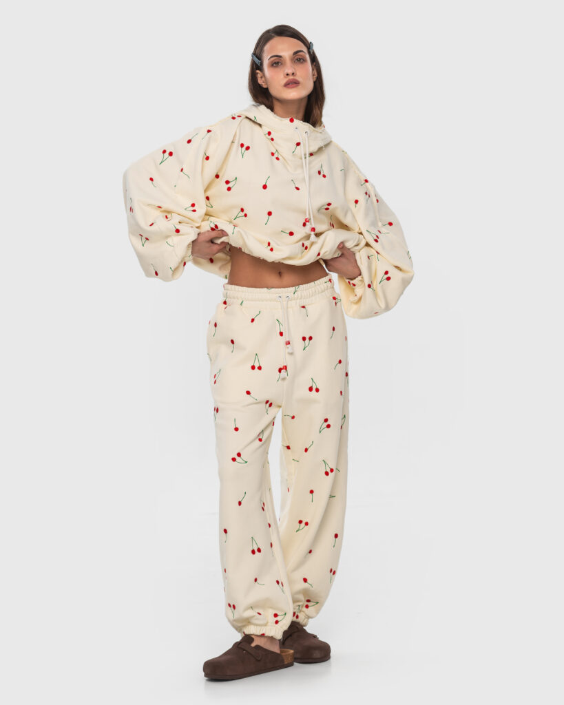 Вишні та денім: бренд KSENIASCHNAIDER випустив колекцію Cherry