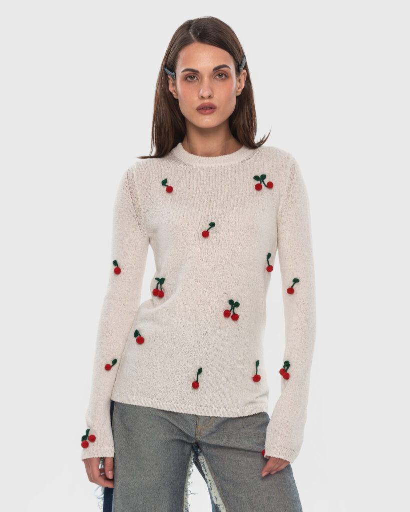 Вишні та денім: бренд KSENIASCHNAIDER випустив колекцію Cherry