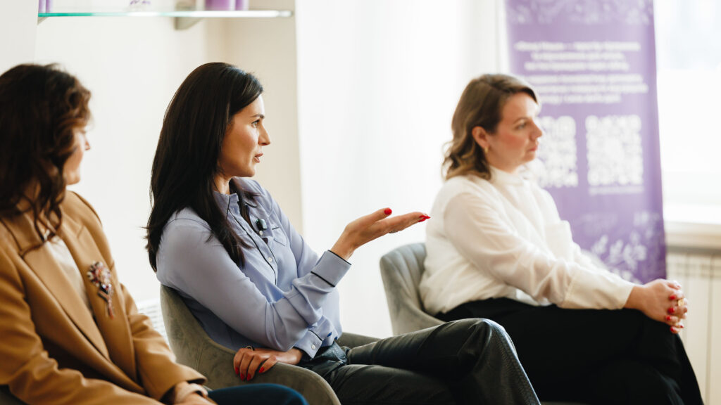 Від гострої травми до хронічного виснаження: як за час війни змінилися запити українок до психологинь «Фонду Маша»