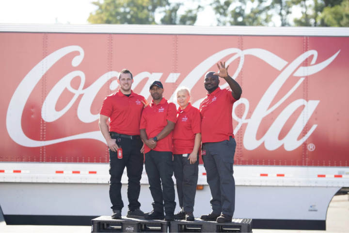 У США судяться з Coca-Cola за порушення гендерної рівності