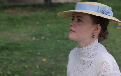 «Наслідування історії дружби Ольги Кобилянської та Лесі Українки». Режисерка Ельвіра Смірнова й акторка Тетяна Яворська про фільм «Смак мигдалю»