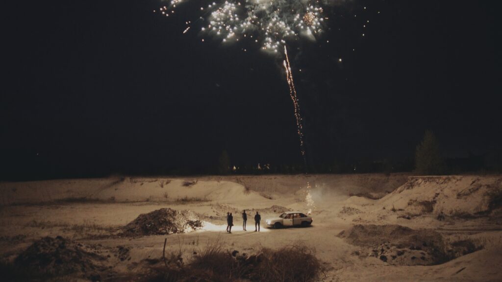 Фестиваль SUNNY BUNNY оголосив програми «Ретро-кіно 90-х» та «Українські квір-фільми» 12 Фестиваль SUNNY BUNNY оголосив програми «Ретро-кіно 90-х» та «Українські квір-фільми»