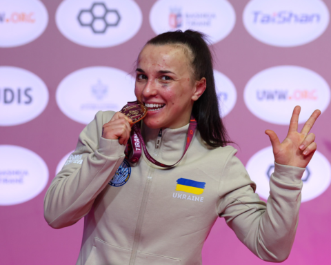 Україна виграла шість золотих медалей на чемпіонаті Європи-2026 з боротьби, всі здобули жінки