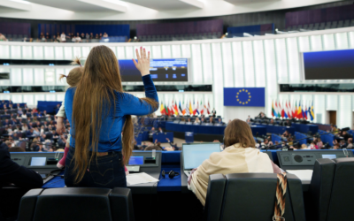 Історичне рішення: депутатки Європарламенту зможуть делегувати свій голос на час пологів та декрету