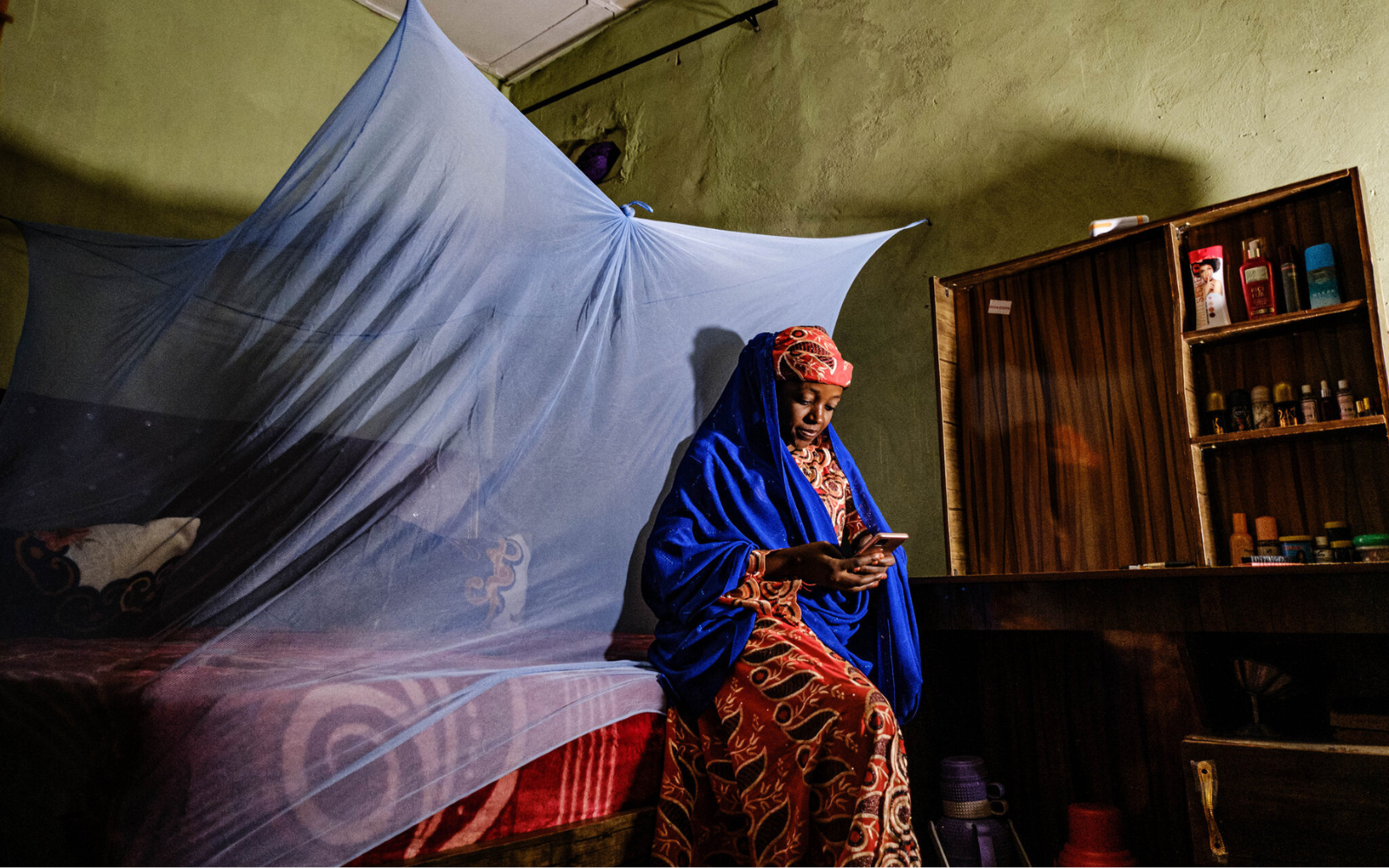 У Нігерії авторки еротичних романів обходять релігійну цензуру через WhatsApp