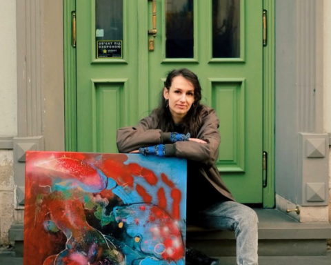 У Києві представлять персональний виставковий проєкт Анастасії Тихої, присвячений Дню матері