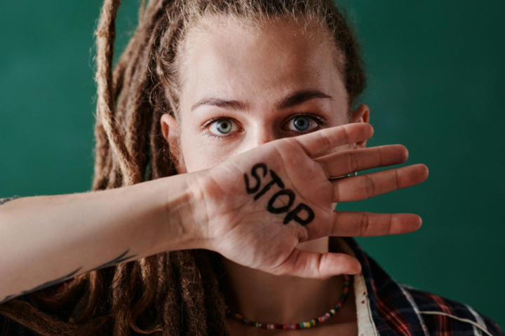 У Румунії ухвалили історичний закон про боротьбу з феміцидом