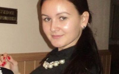 Журналістці Анастасії Глуховській у СІЗО погрожували зґвалтуванням і поголили голову — нові свідчення звільнених із полону