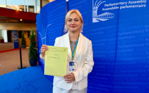 ПАРЄ підтримала українську резолюцію щодо прав жінок у медіа на основі досвіду протидії російським дипфейкам