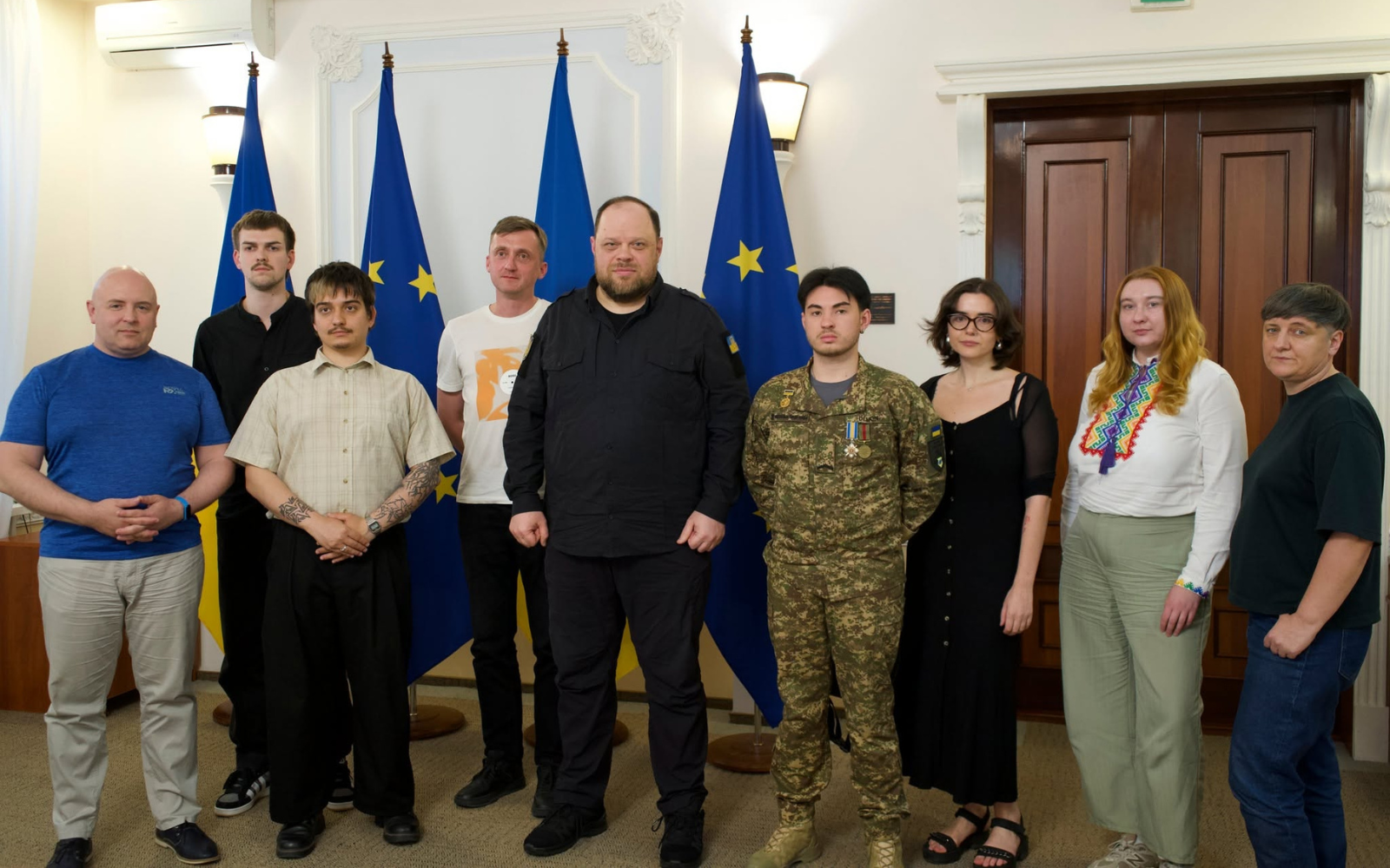 Голова Верховної Ради України зустрівся з ЛГБТК+ організаціями щодо реформи Цивільного кодексу