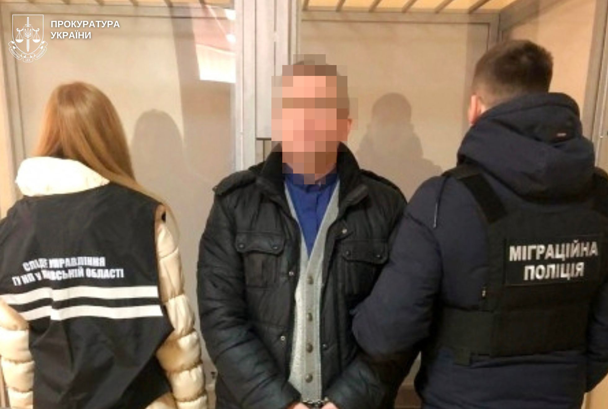 У Львові суд ухвалив вирок ексдиякону, який роками знущався з власної доньки