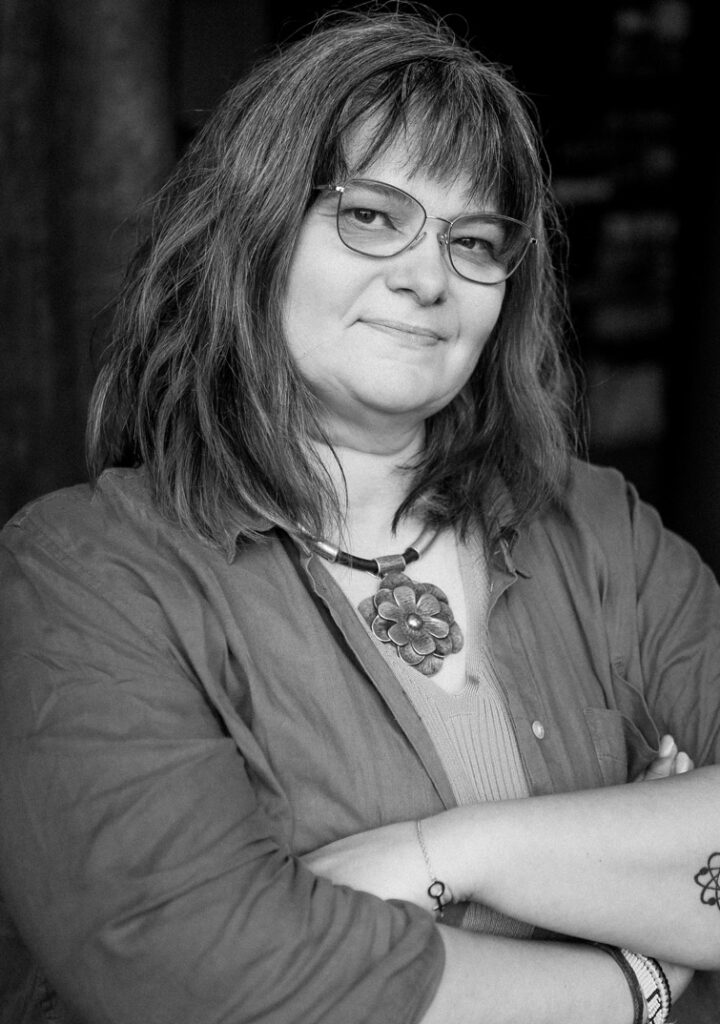 «Наша сімʼя тримається на моєму почутті провини». Історія жінки з наркозалежністю, яка живе в аб’юзивних стосунках 4 «Наша сімʼя тримається на моєму почутті провини». Історія жінки з наркозалежністю, яка живе в аб’юзивних стосунках