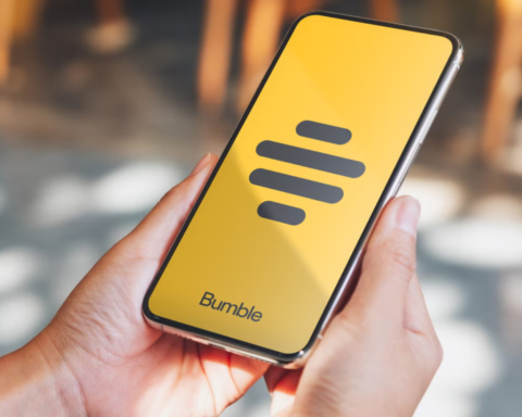 Bumble скасував ключове правило: тепер чоловіки можуть писати першими