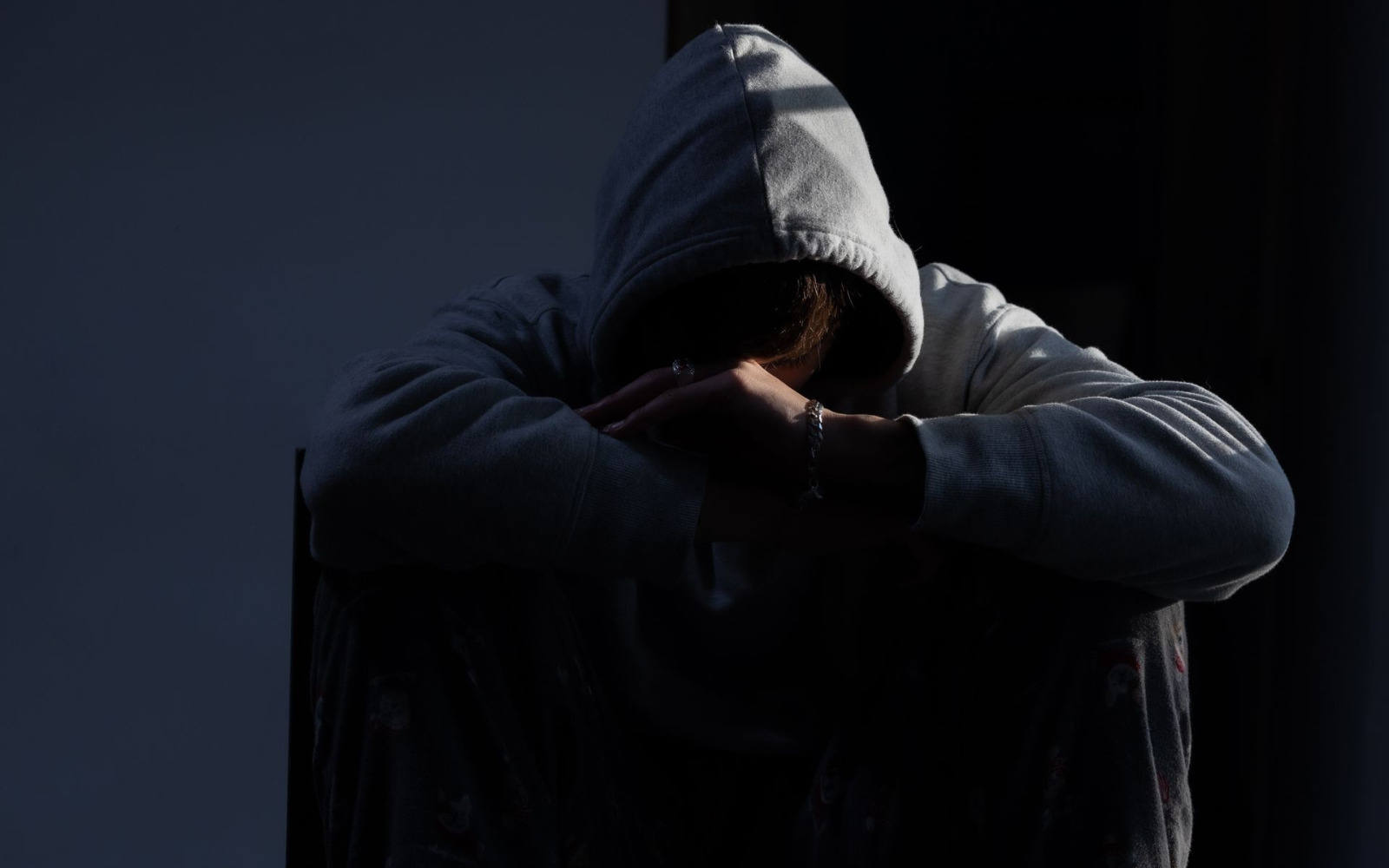 Київського сталкера, який роками переслідував жінок, оголосили в розшук