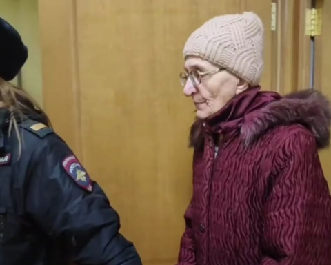 росіяни відправляють на етап 66-річну політбранку з онкологією та її співкамерницю з деменцією