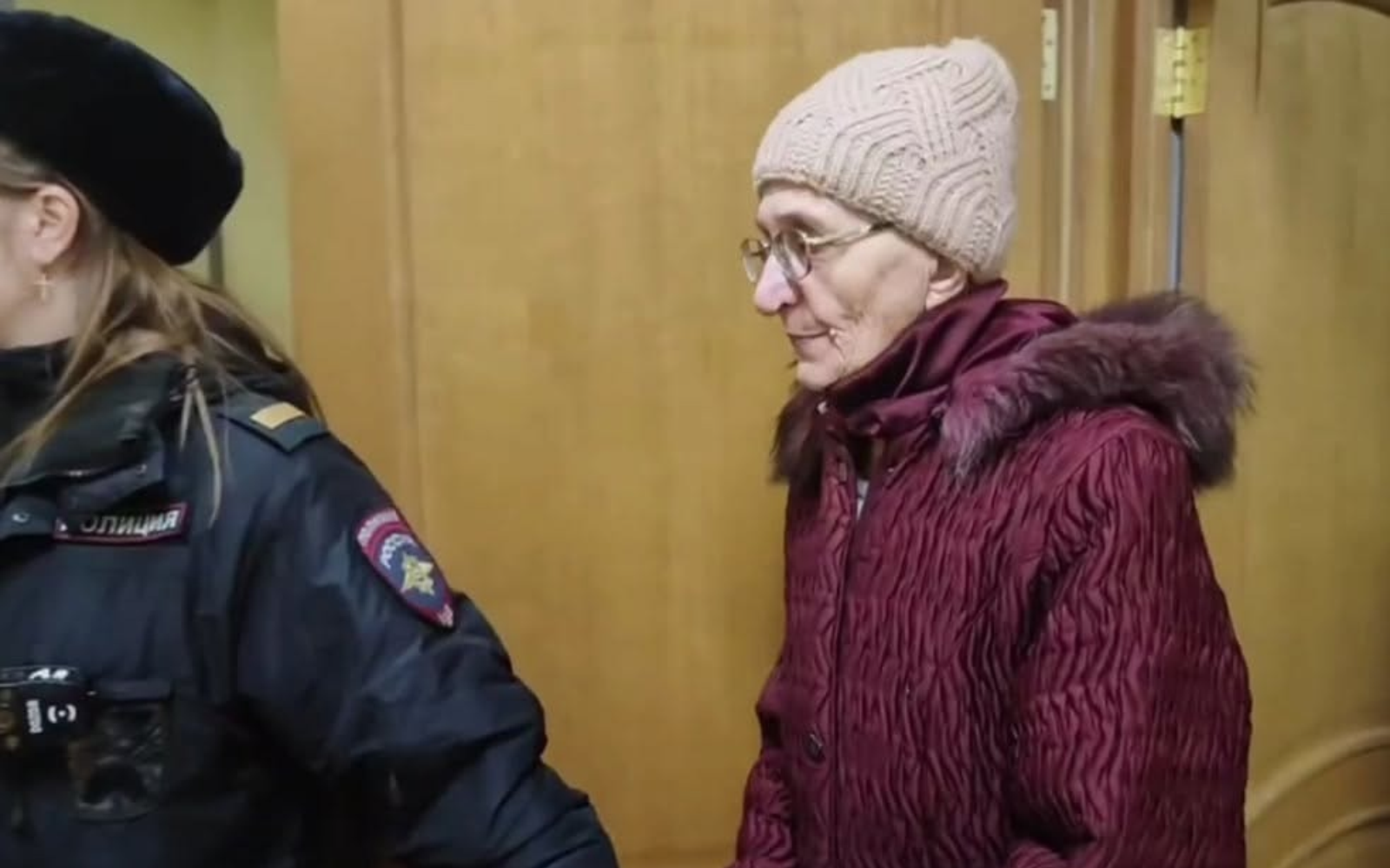 росіяни відправляють на етап 66-річну політбранку з онкологією та її співкамерницю з деменцією